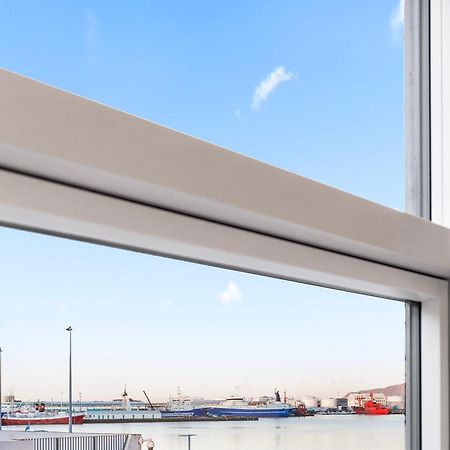 Harbour Lux 3Br & 2Ba In The Heart Of The City With Free Parking Reykjavik Exterior photo